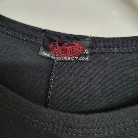 Spiral Direct gothic kiss this ladies xl t shirt Bnwt 17" ptp - Picture 8 of 8